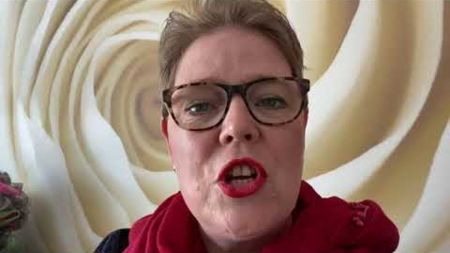 Frau Andrea | Comedytour Dresden